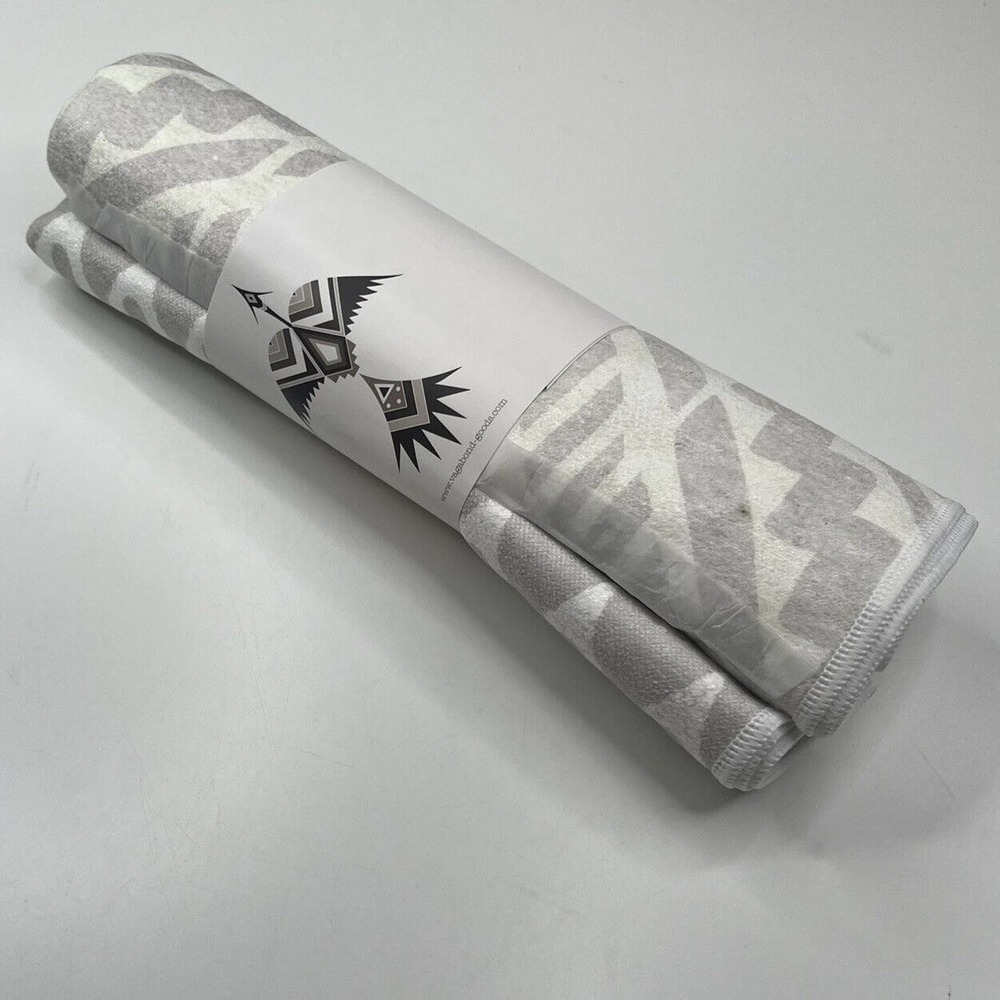 NWT Vagabond Goods Chevron Microfiber Bath Towel Tan